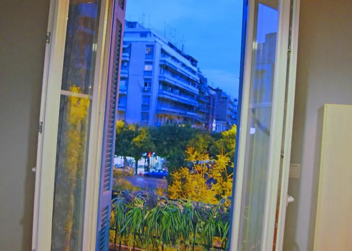 公寓 Thessview Skyline View Penthouse 塞萨洛尼基